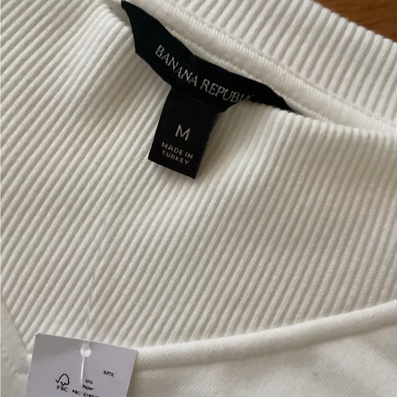 NWT BANANA REPUBLIC FLEECE - DOLMAN DROP SHOULDER W RIB NECK DETAIL MID WEIGHT - Picture 3 of 16